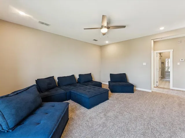 $3,500 | 914 St George Place, DeSoto, TX 75115