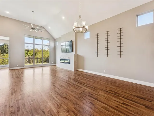 $3,500 | 914 St George Place, DeSoto, TX 75115