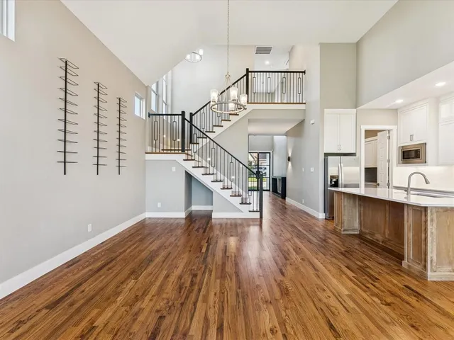 $3,500 | 914 St George Place, DeSoto, TX 75115