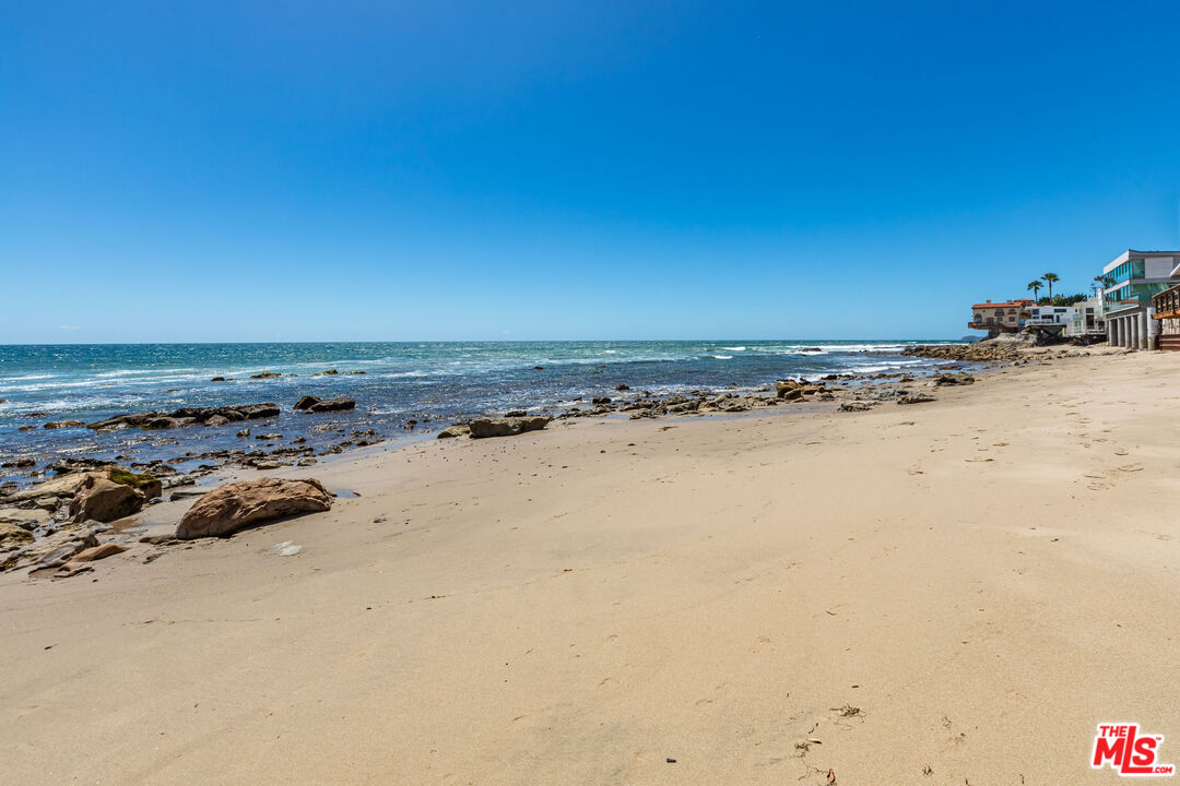 24236 Malibu Road Malibu, CA 90265 - Photo 15 of 15