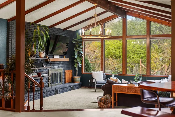 $745,000 | 15133 Vista Knolls Drive, Redding, CA 96001