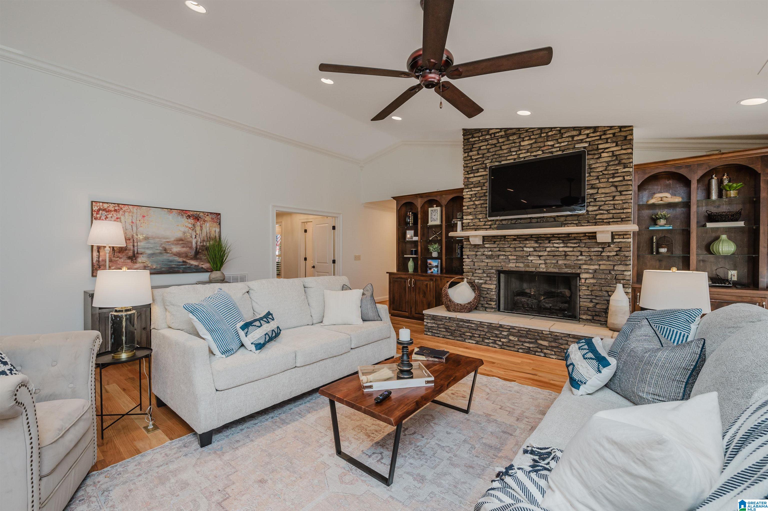 830 Valley View Road Pelham, AL 35124 - Photo 13 of 78