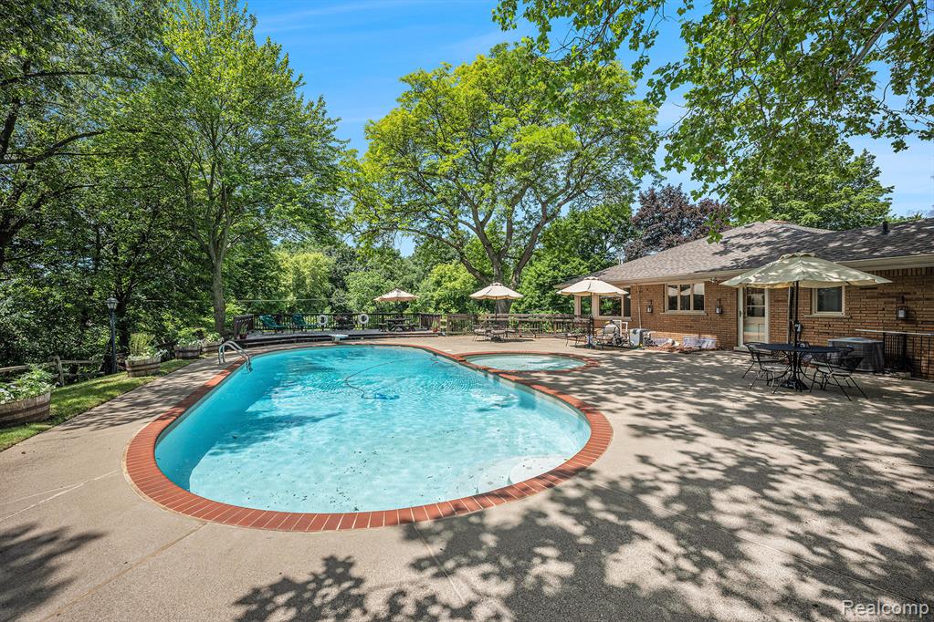 6400 North Rochester Road Rochester Hills, MI 48306 - Photo 42 of 51