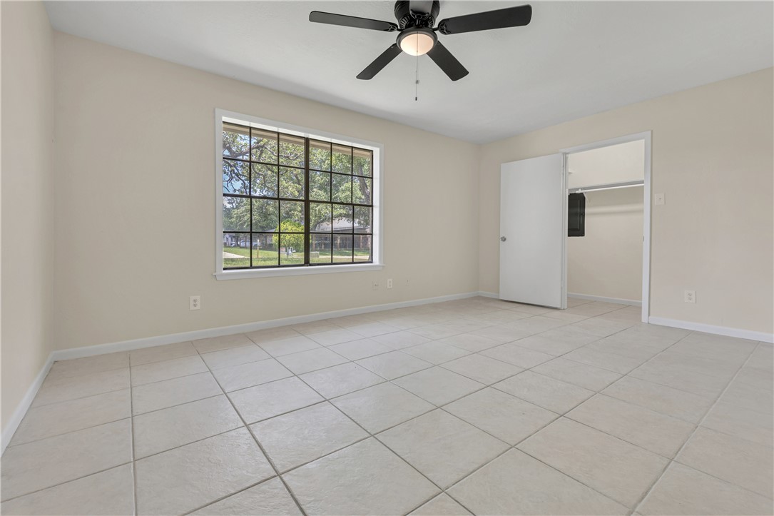 2201 Barak Lane Bryan, TX 77802 - Photo 16 of 19