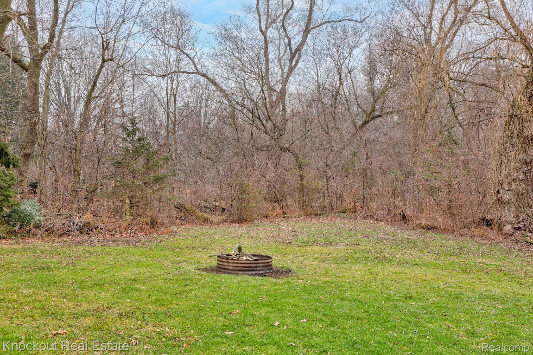 7491 Maple Road Frankenmuth, MI 48734 - Photo 45 of 63 Gallery Image 45
