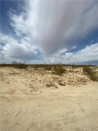 $35,000 | 0 Crest California City Ca, Edwards, CA 93523