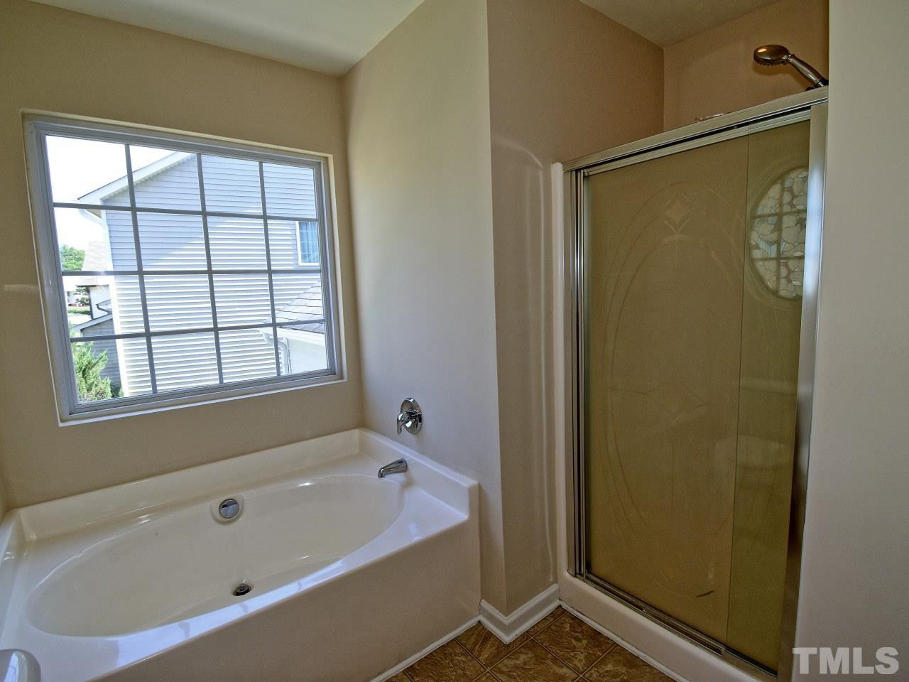 3433 Ferdilah Lane Raleigh, NC 27610 - Photo 7 of 39 Gallery Image 7