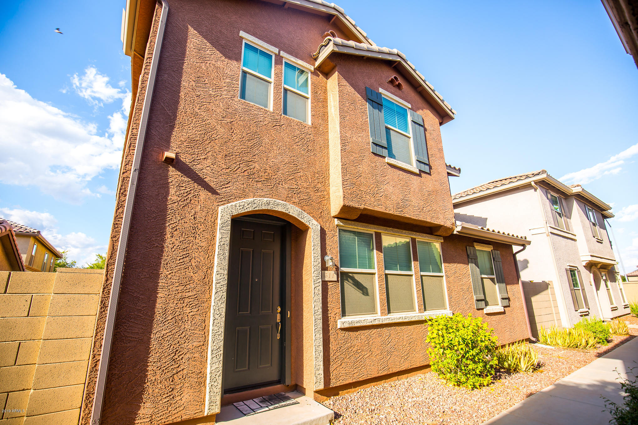 511 North Ranger Trail Gilbert, AZ 85234 - Photo 1 of 26 Front