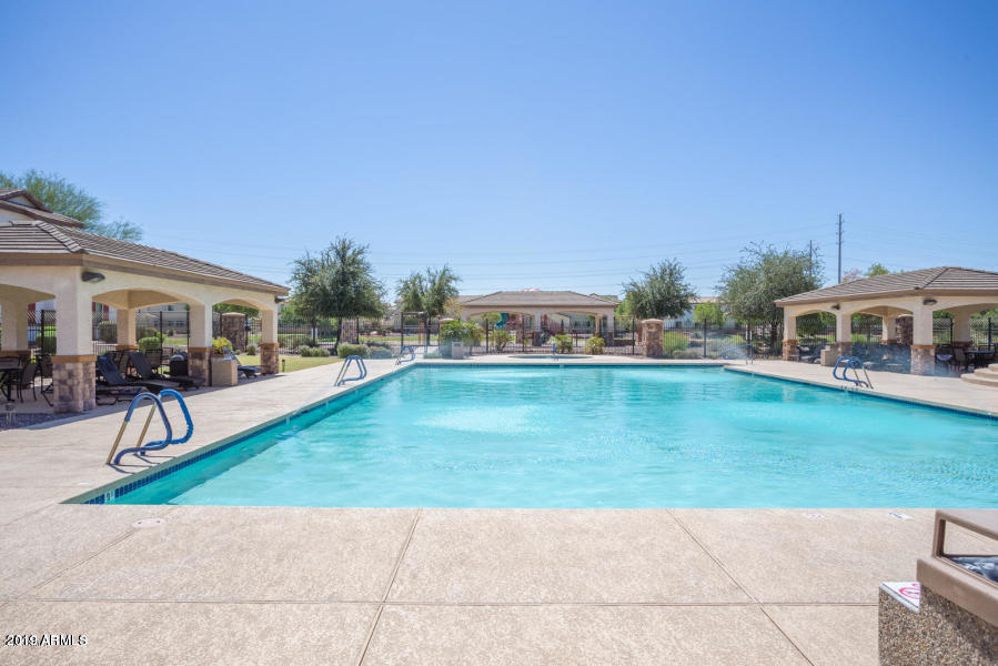 511 North Ranger Trail Gilbert, AZ 85234 - Photo 25 of 26 Community Pool 2