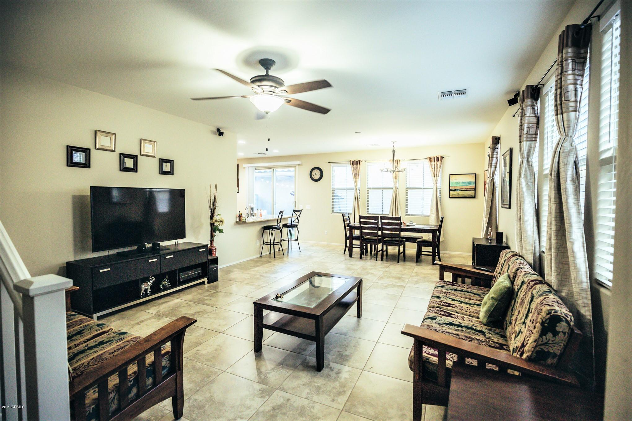 511 North Ranger Trail Gilbert, AZ 85234 - Photo 3 of 26 Great Room from Front Door