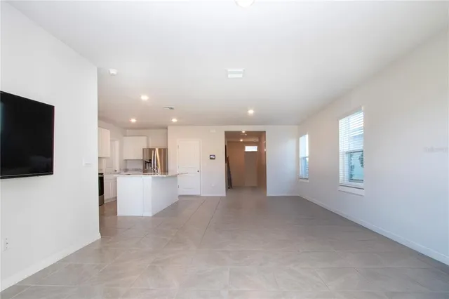 $4,200 | 3513 Hilltop Circle, Bradenton, FL 34211