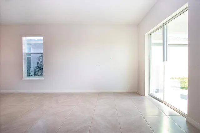 $4,200 | 3513 Hilltop Circle, Bradenton, FL 34211