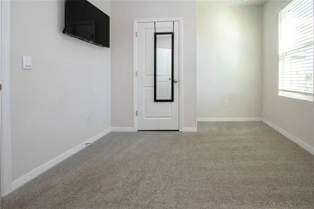 $4,200 | 3513 Hilltop Circle, Bradenton, FL 34211