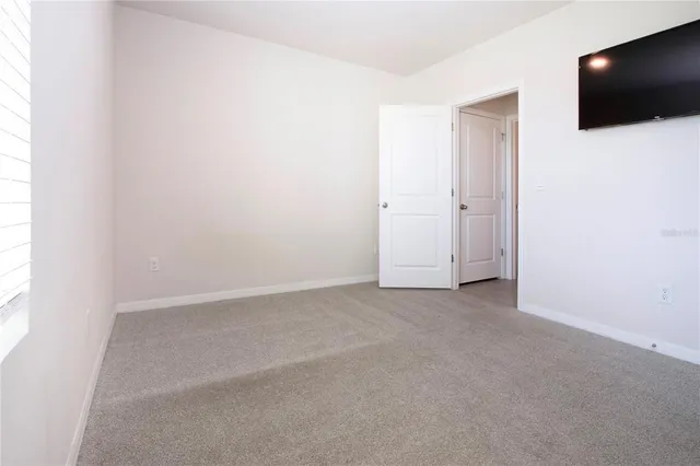 $4,200 | 3513 Hilltop Circle, Bradenton, FL 34211