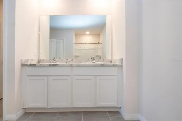 $4,200 | 3513 Hilltop Circle, Bradenton, FL 34211