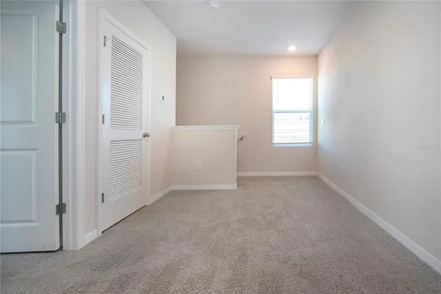 $4,200 | 3513 Hilltop Circle, Bradenton, FL 34211