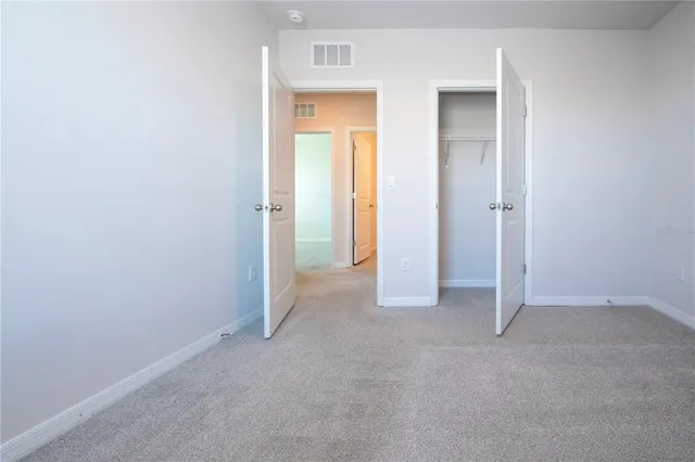 $4,200 | 3513 Hilltop Circle, Bradenton, FL 34211