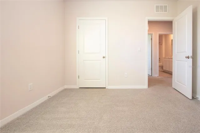 $4,200 | 3513 Hilltop Circle, Bradenton, FL 34211