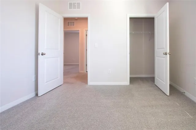 $4,200 | 3513 Hilltop Circle, Bradenton, FL 34211