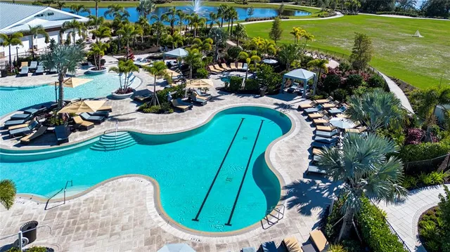 $4,200 | 3513 Hilltop Circle, Bradenton, FL 34211