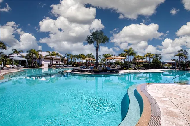 $4,200 | 3513 Hilltop Circle, Bradenton, FL 34211