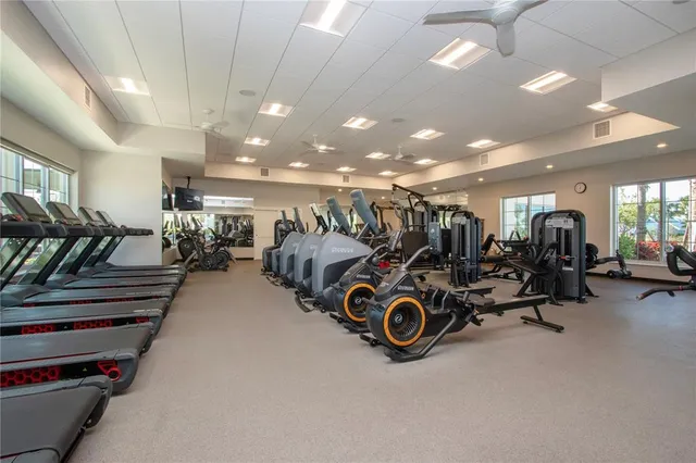 $4,200 | 3513 Hilltop Circle, Bradenton, FL 34211