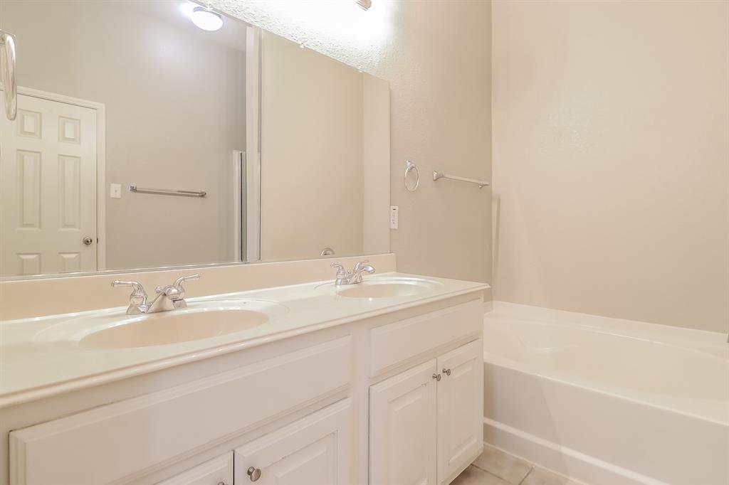 14048 Tanglebrush Trail Haslet, TX 76052 - Photo 15 of 18