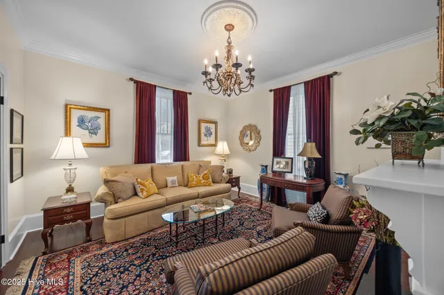 $949,900 | 612 East Main Street, Washington, NC 27889