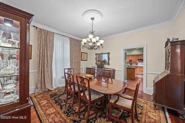 $949,900 | 612 East Main Street, Washington, NC 27889