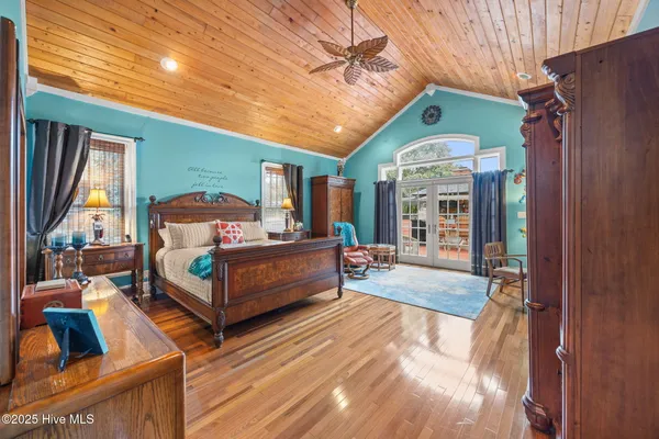 $949,900 | 612 East Main Street, Washington, NC 27889