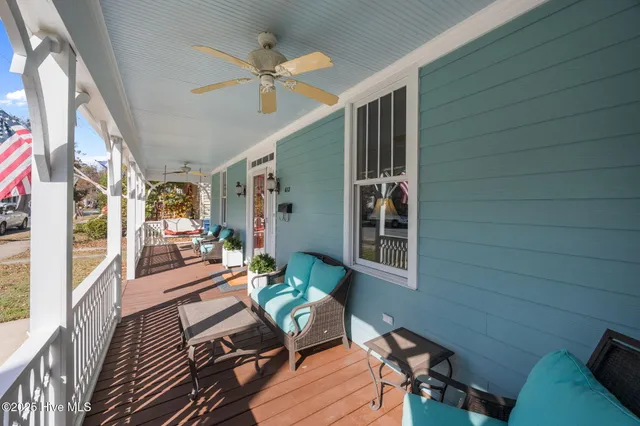 $949,900 | 612 East Main Street, Washington, NC 27889