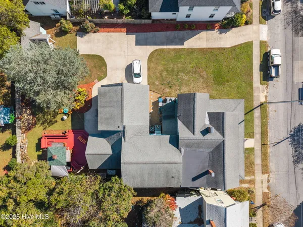 $949,900 | 612 East Main Street, Washington, NC 27889