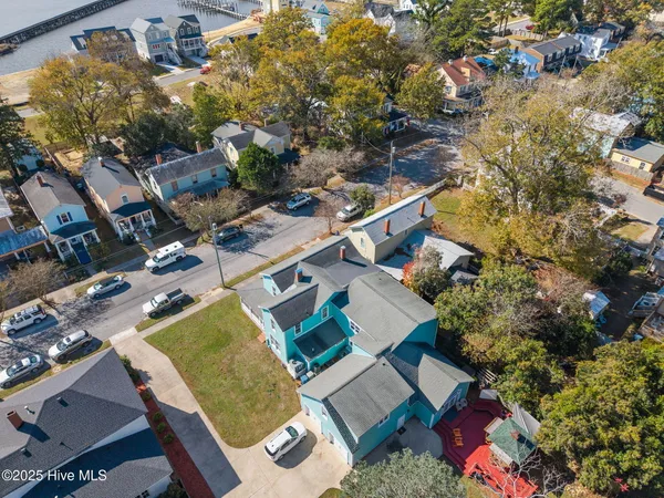 $949,900 | 612 East Main Street, Washington, NC 27889