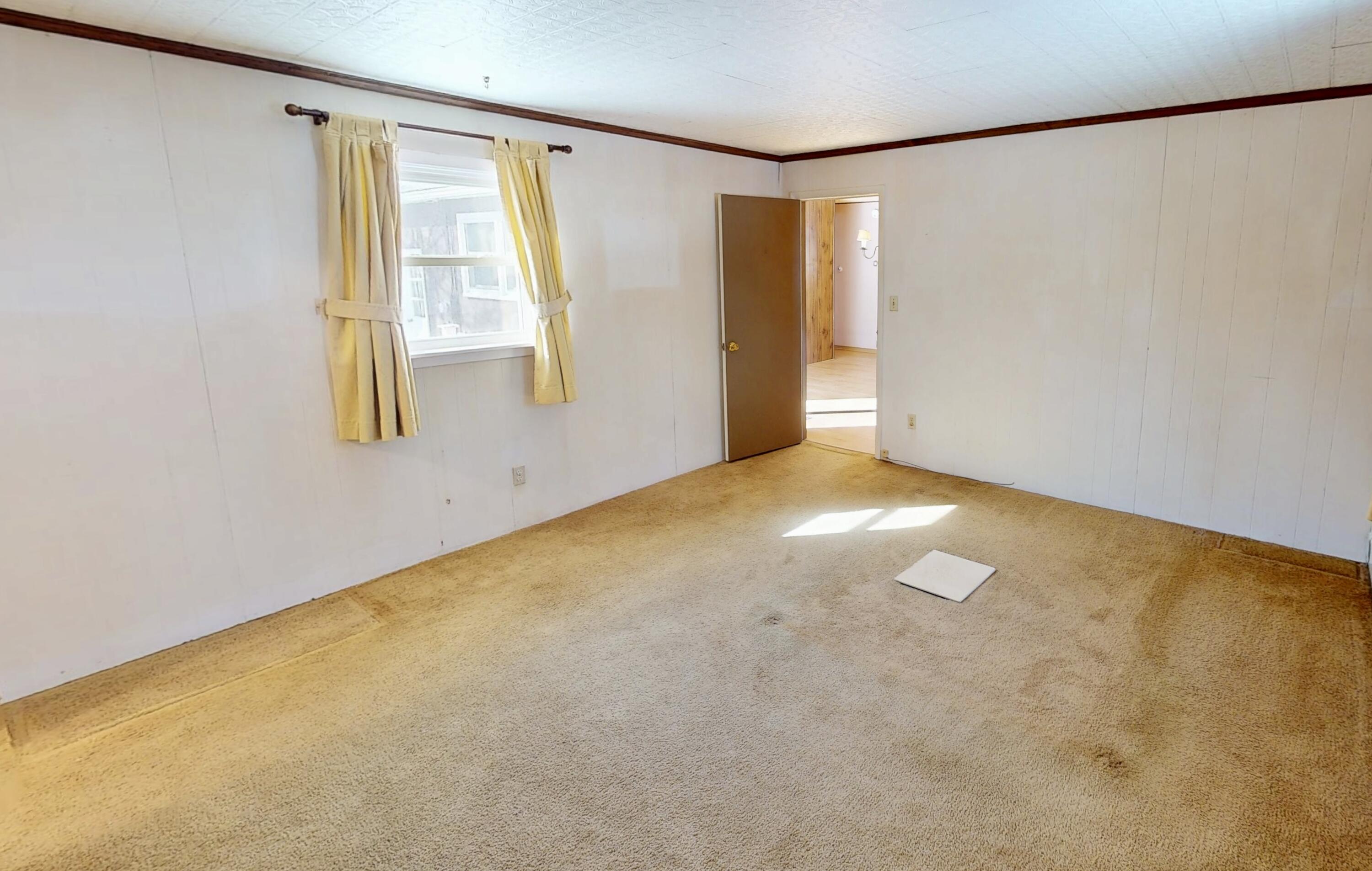 2 Stratford Road Plattsburgh, NY 12901 - Photo 12 of 31 Gallery Image 12