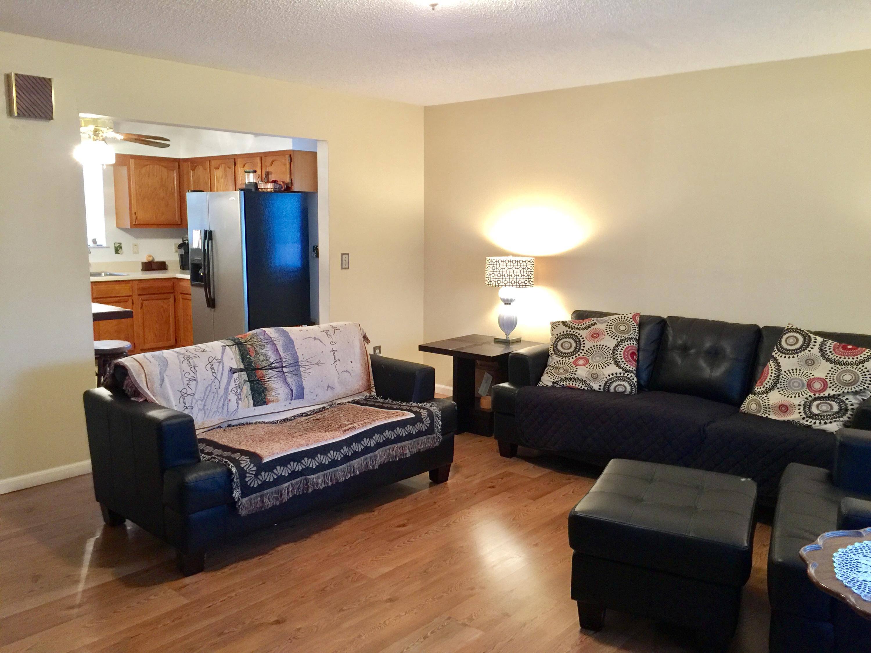 686 Camp Ridge Road La Follette, TN 37766 - Photo 10 of 14 Living Room