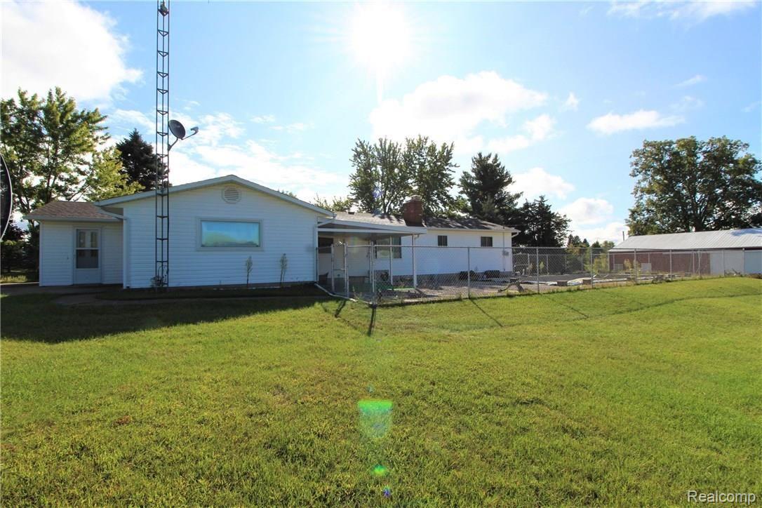 5855 Fish Lake Road North Branch, MI 48461 - Photo 2 of 62 IMG_9376.JPG