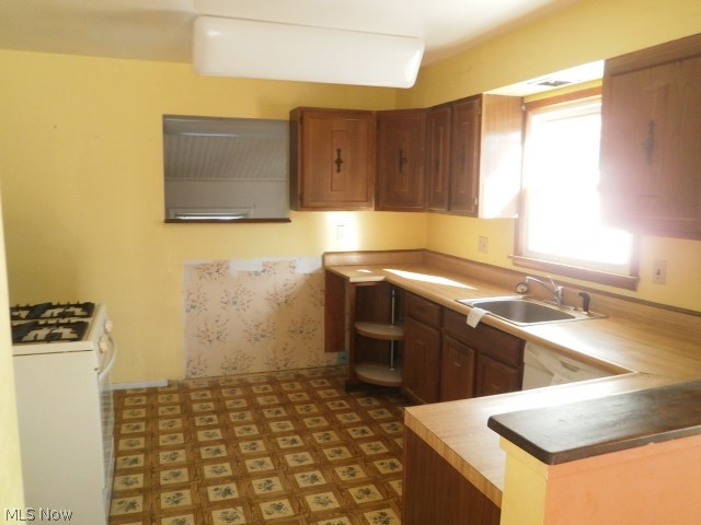 9999 Johnnycake Ridge Road Painesville, OH 44077 - Photo 6 of 15