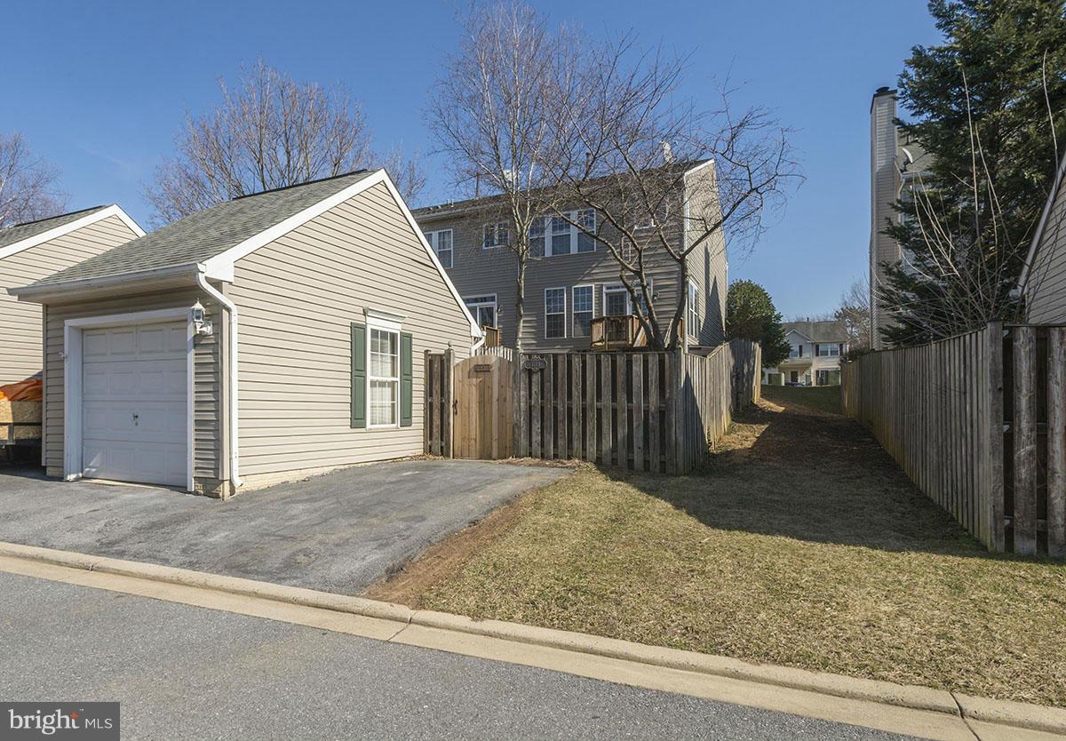 1713 Algonquin Road Frederick, MD 21701 - Photo 26 of 30 Exterior (Rear)