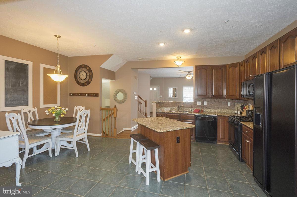 1713 Algonquin Road Frederick, MD 21701 - Photo 9 of 30 Kitchen