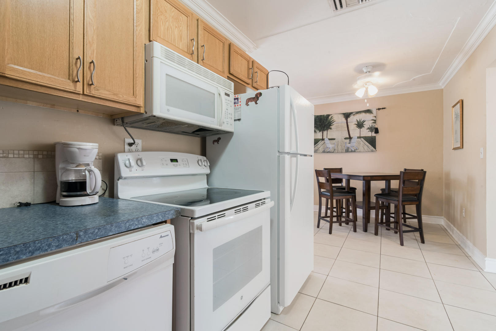 320 East Lake Road Palm Springs, FL 33461 - Photo 8 of 22 Kitchen Room 2
