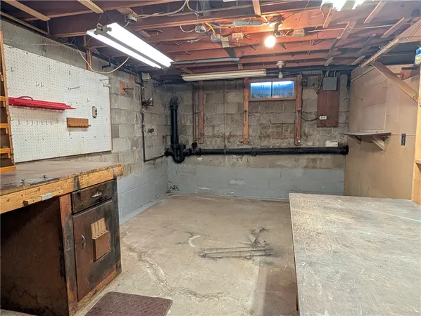 $109,000 | 43 Chamberlain Avenue, Bradford, PA 16701