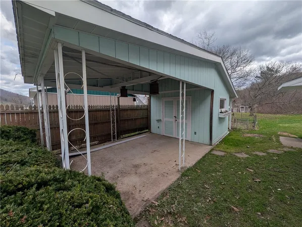 $109,000 | 43 Chamberlain Avenue, Bradford, PA 16701