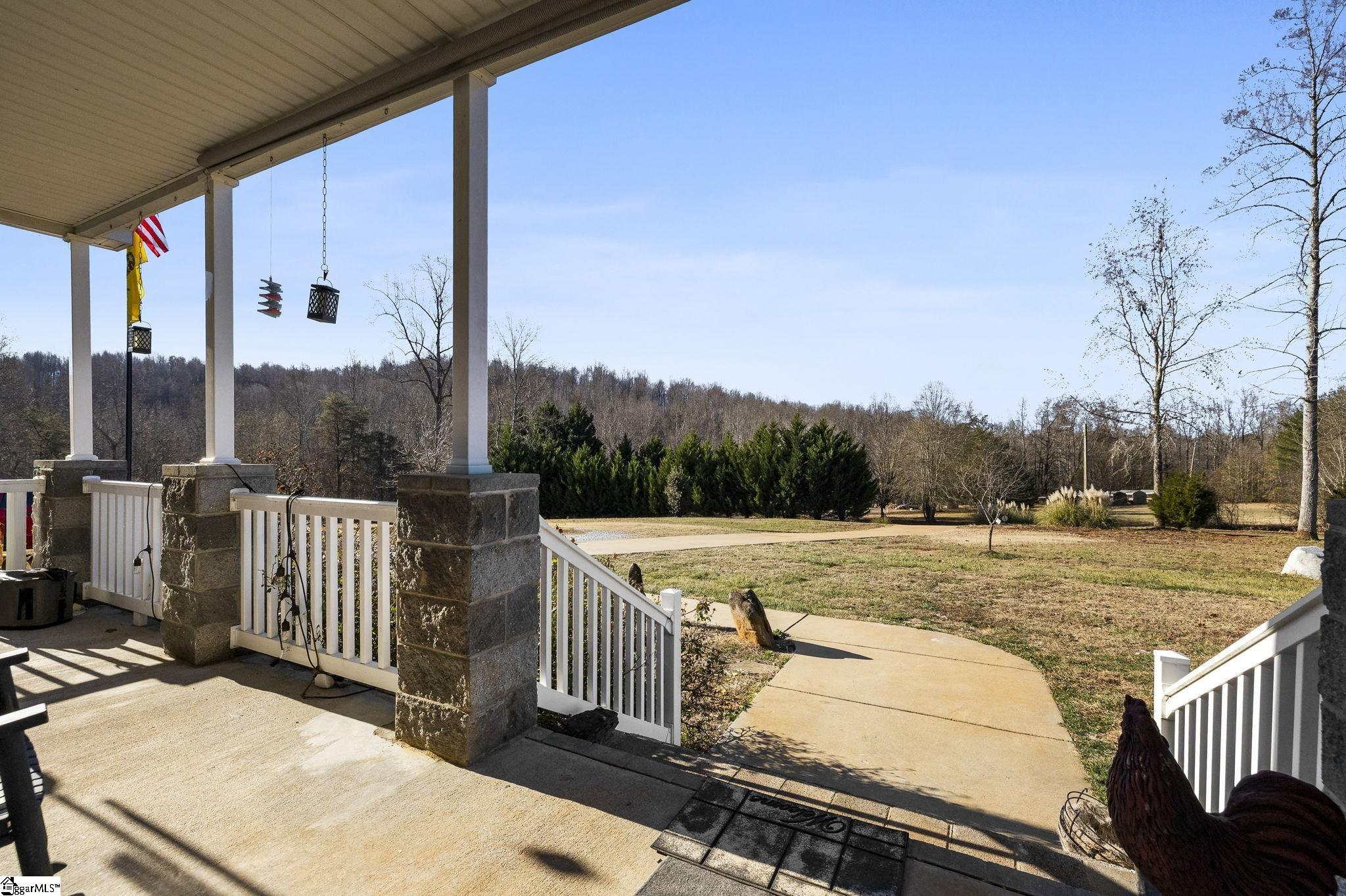 650 Belvue Road Travelers Rest, SC 29690 - Photo 5 of 35