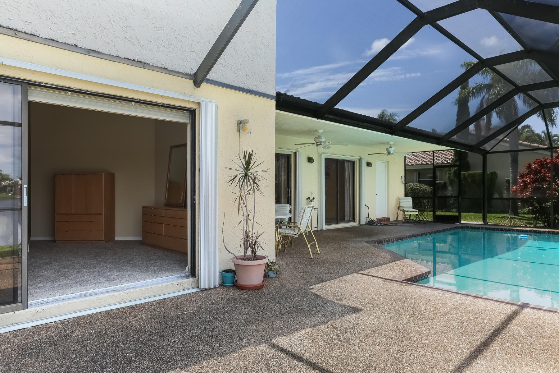 7045 Northwest 2nd Terrace Boca Raton, FL 33487 - Photo 24 of 34 7045_NW_2ns_Terrace-22