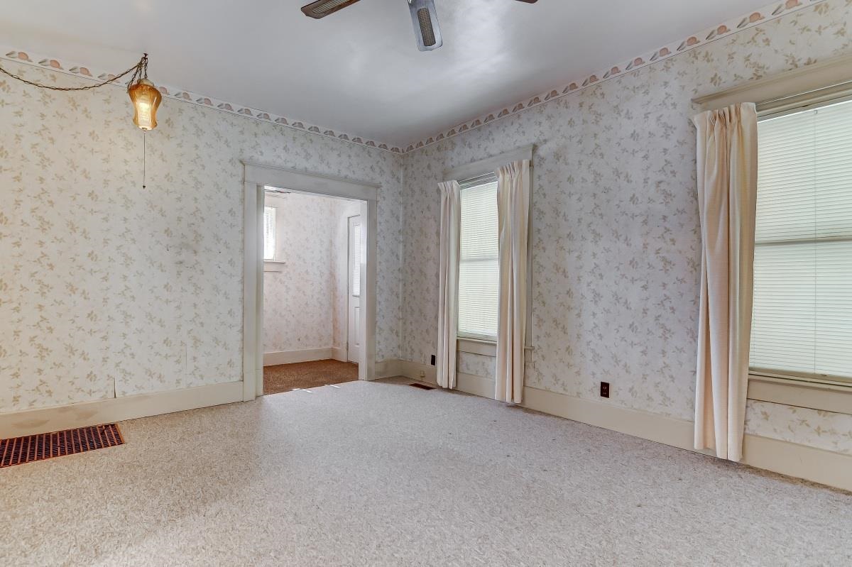 2340 East Converse Street Springfield, IL 62702 - Photo 12 of 31