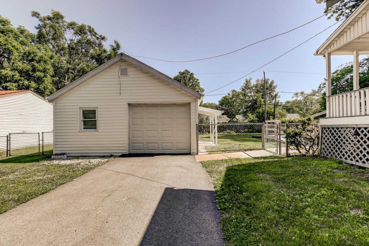 2340 East Converse Street Springfield, IL 62702 - Photo 28 of 31