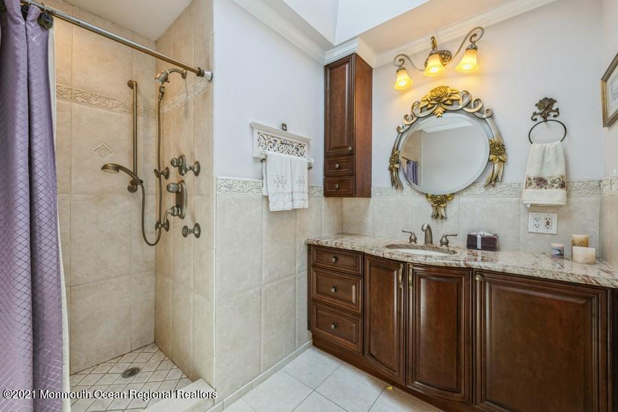 144 Lancaster Road Freehold, NJ 07728 - Photo 18 of 30 22_144-Lancaster-Dr_2031_Web