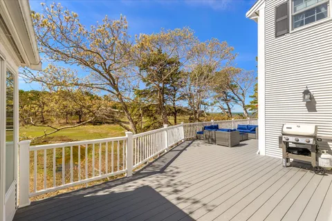 $2,100,000 | 260 Blue Heron Road, Wellfleet, MA 02667