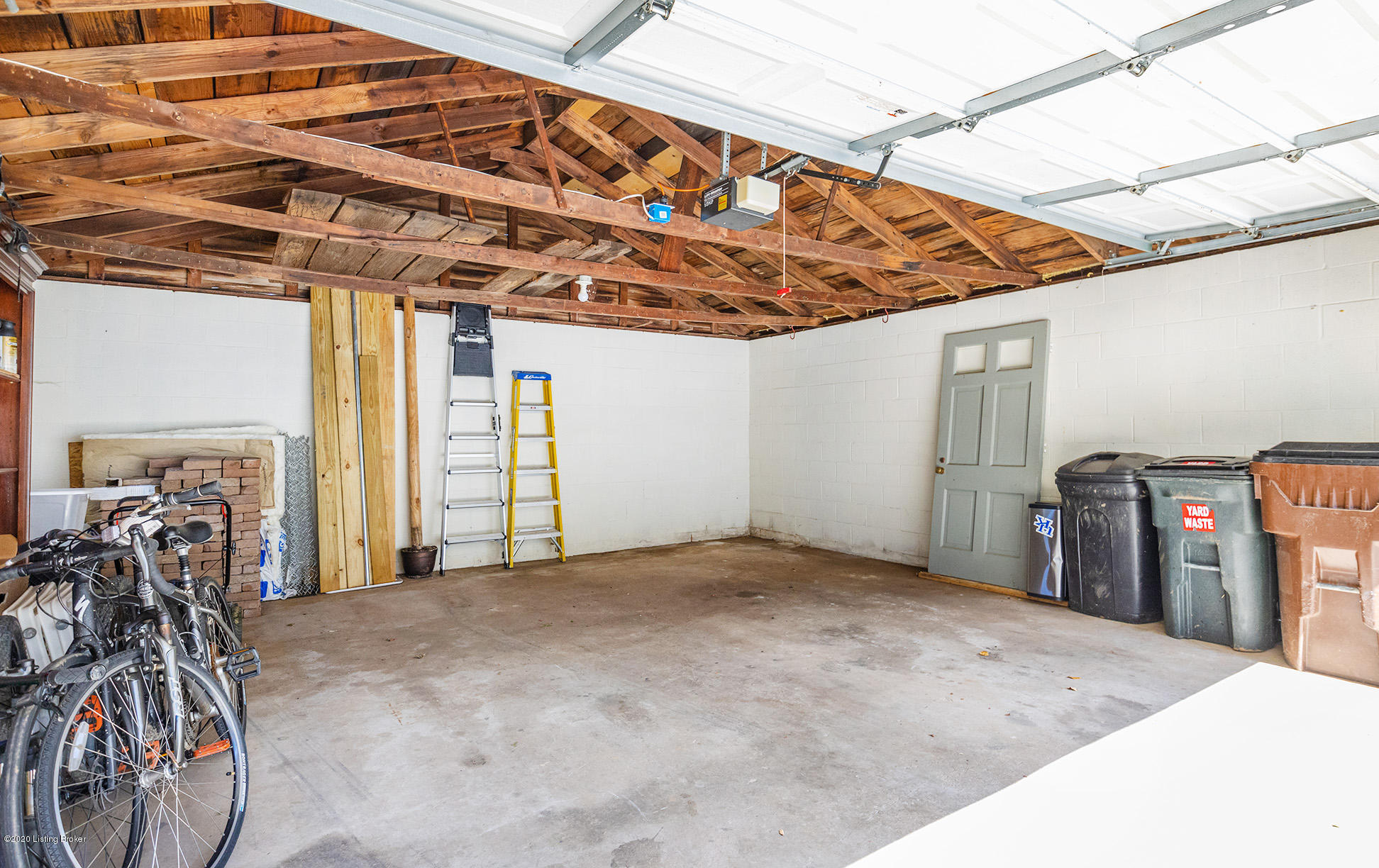 3913 Alton Road Louisville, KY 40207 - Photo 69 of 78 3913-Alton-Rd-10052020-079