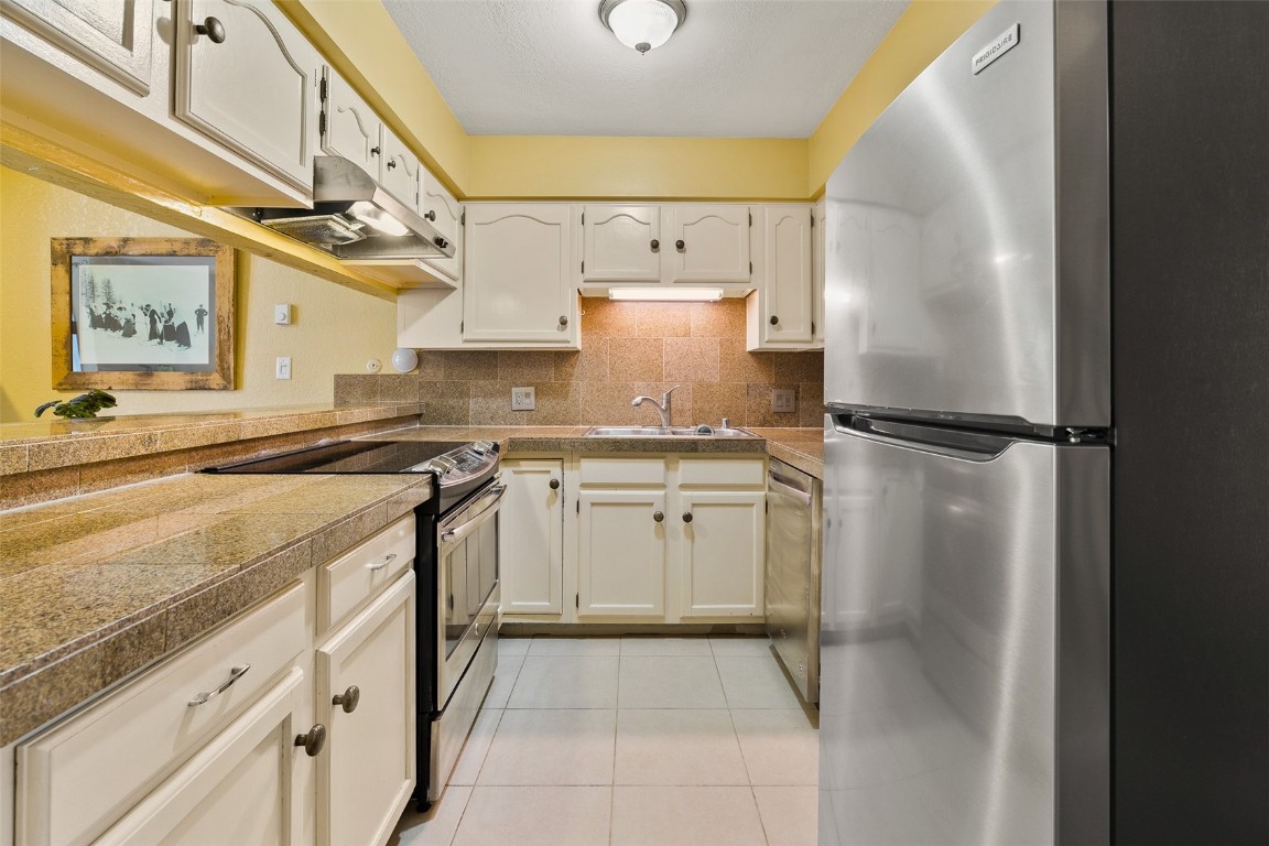 200 North Ridge Street, Unit R Breckenridge, CO 80424 - Photo 8 of 35 Gallery Image 8